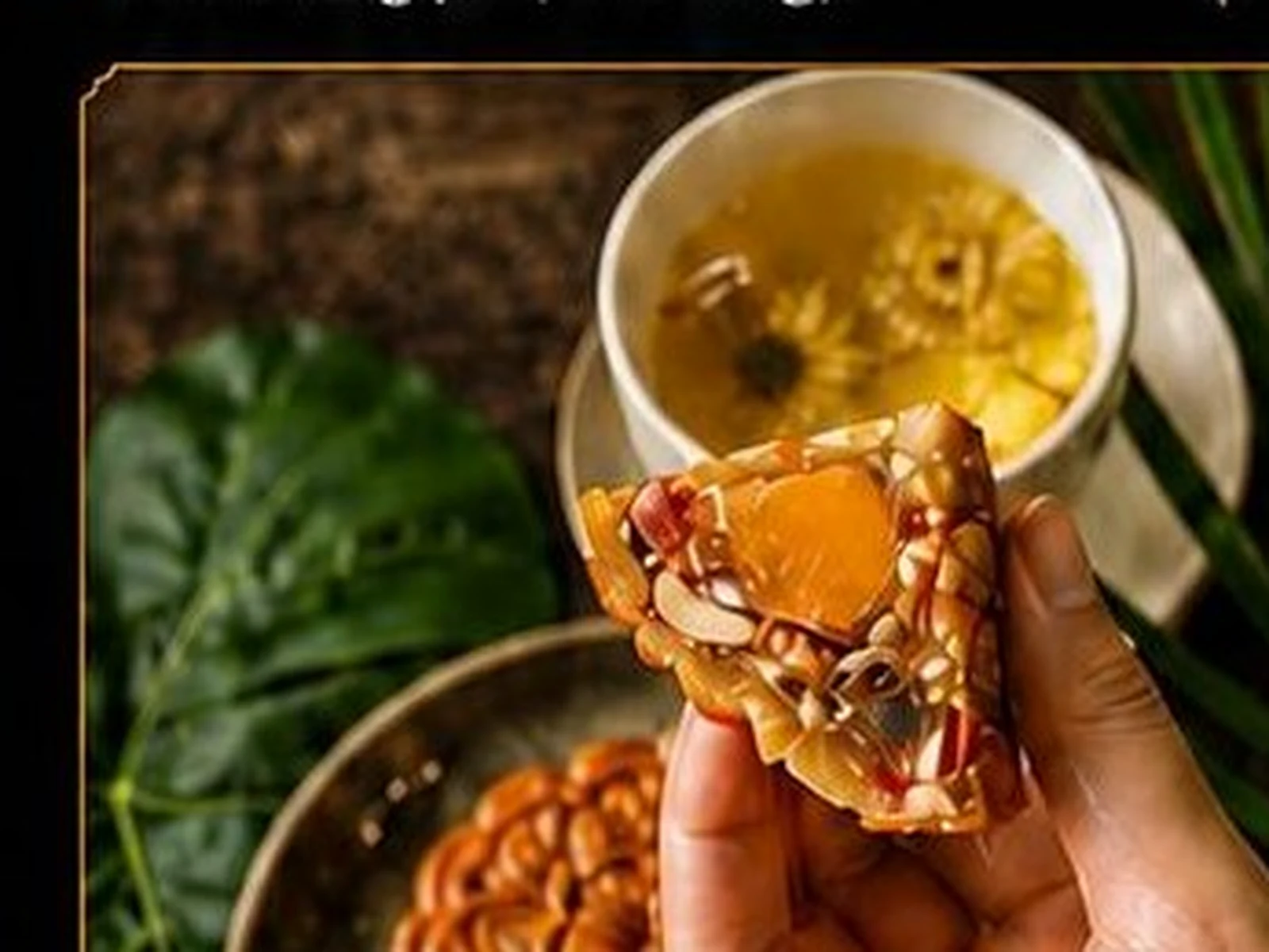 Bánh Trung Thu 220g Sữa Dừa Mix Hạt